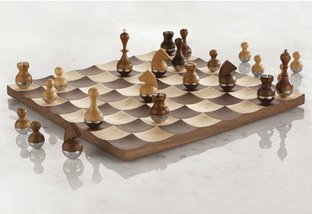 Wobble Chess Set